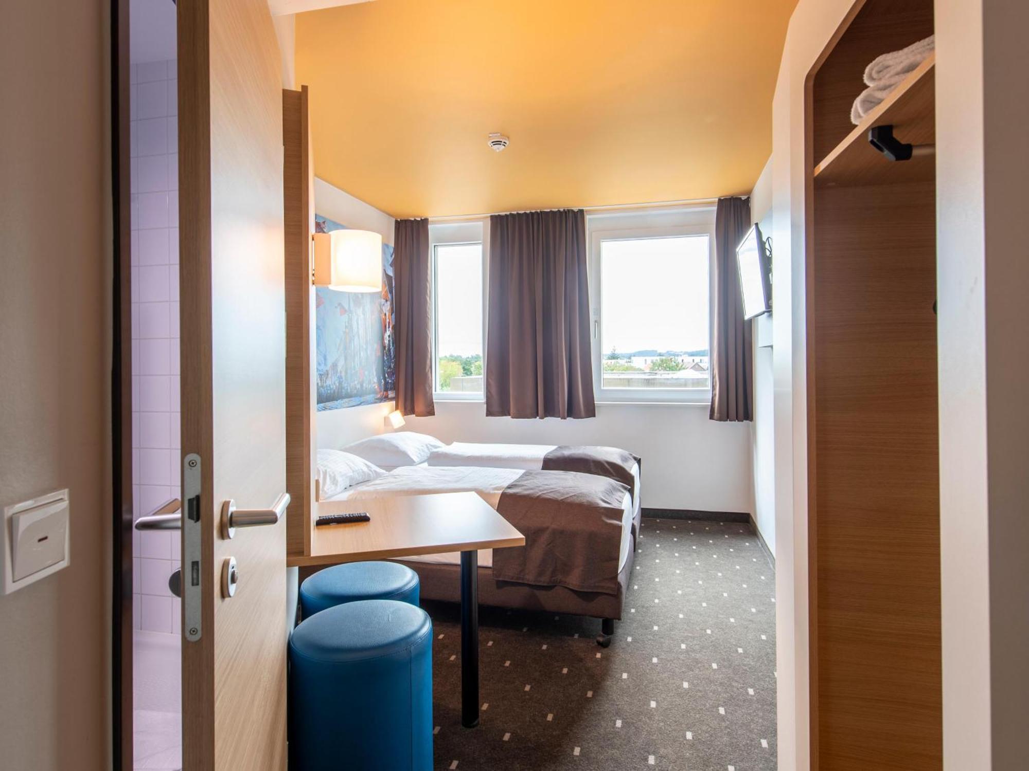 B&B Hotel Ландсхут Экстерьер фото