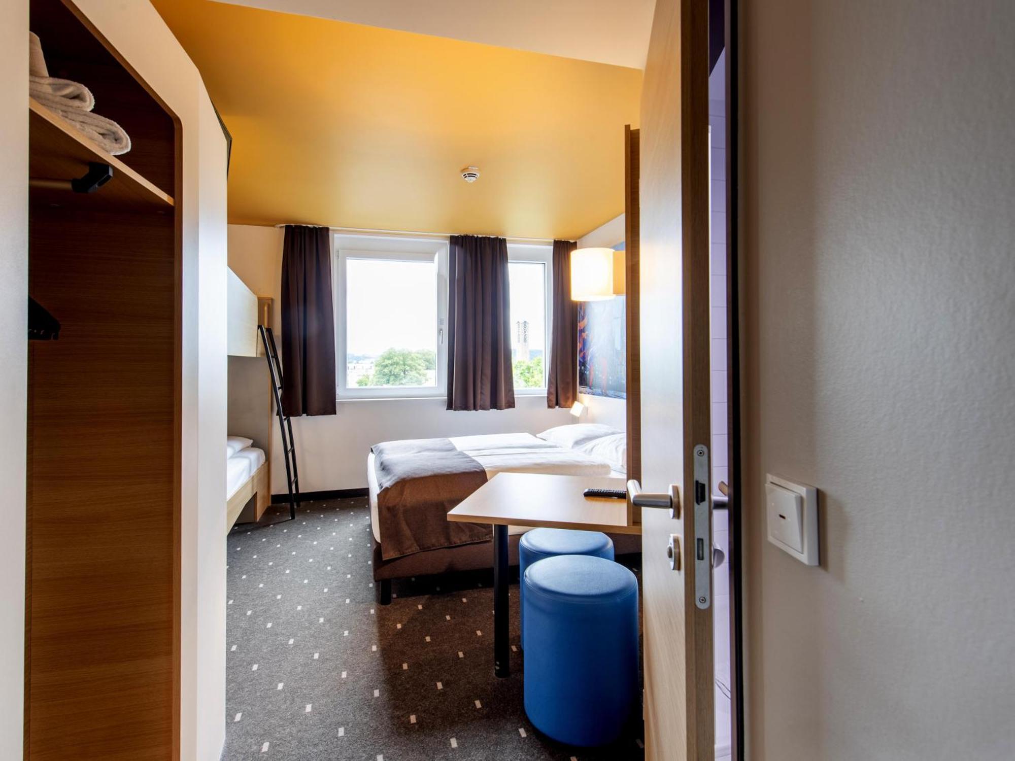 B&B Hotel Ландсхут Экстерьер фото