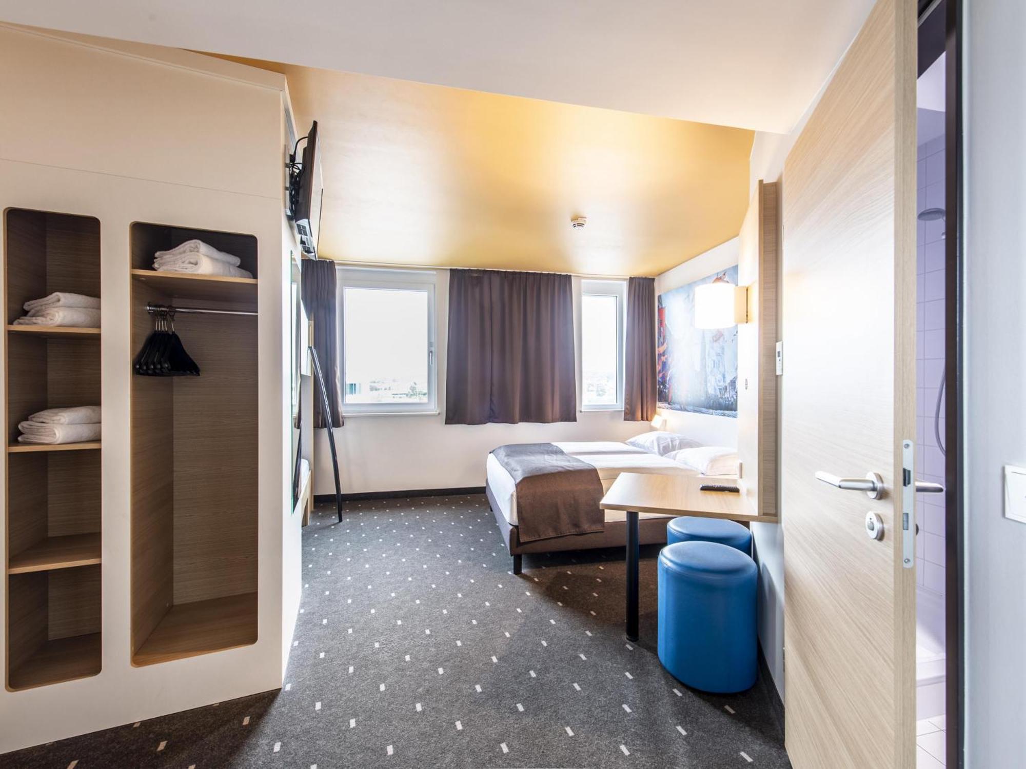 B&B Hotel Ландсхут Экстерьер фото