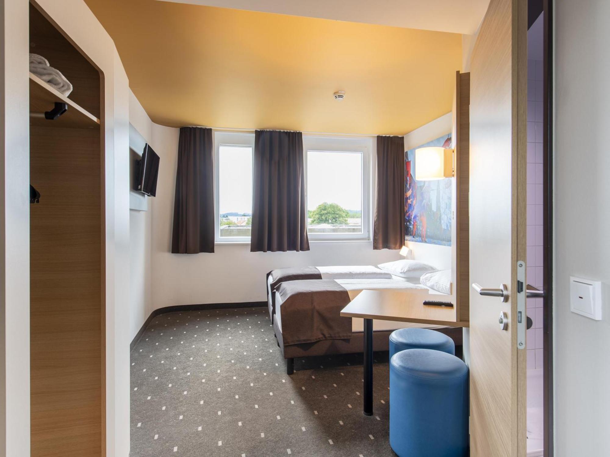 B&B Hotel Ландсхут Экстерьер фото
