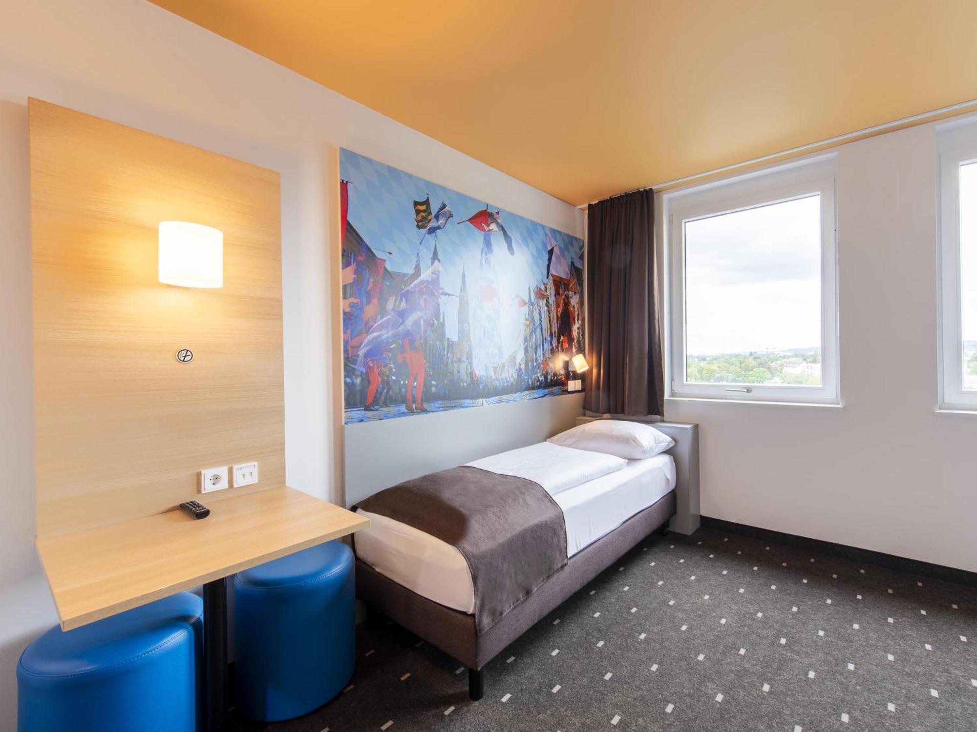 B&B Hotel Ландсхут Экстерьер фото