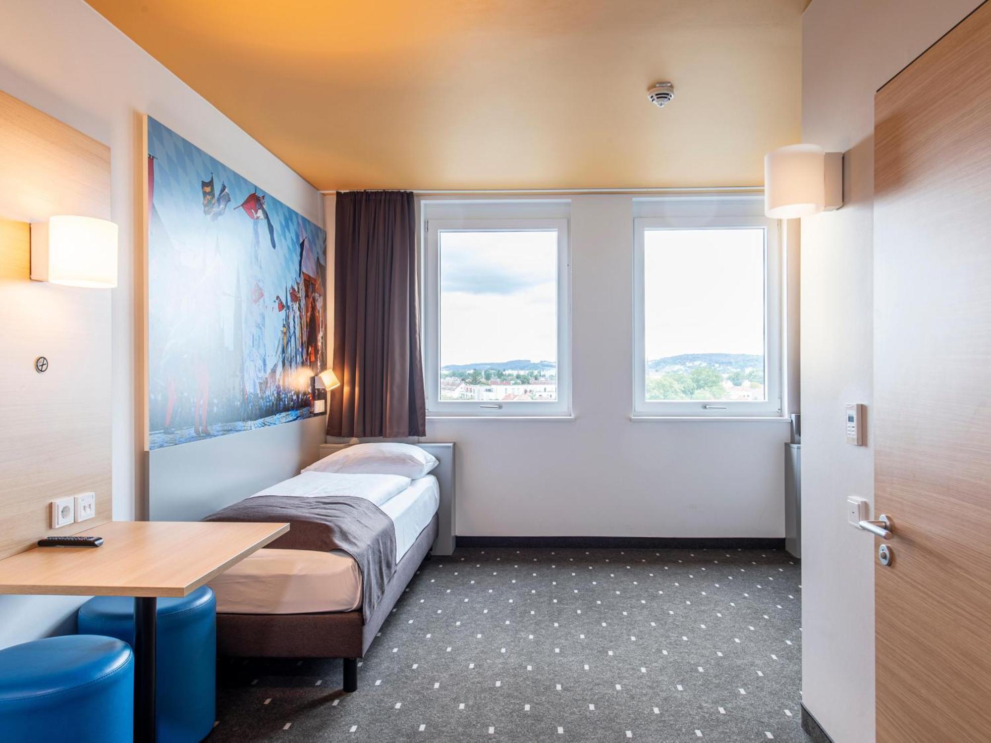 B&B Hotel Ландсхут Экстерьер фото