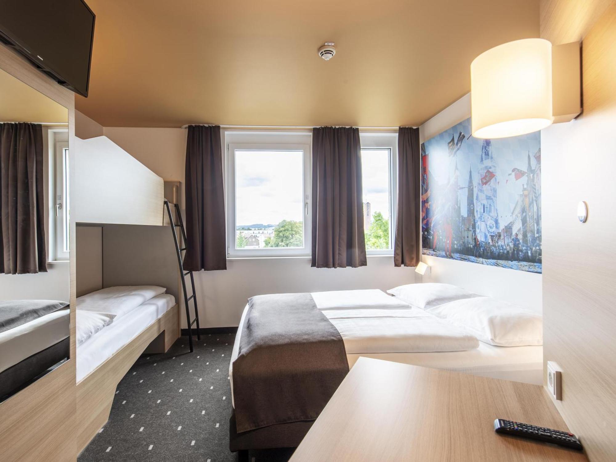 B&B Hotel Ландсхут Экстерьер фото